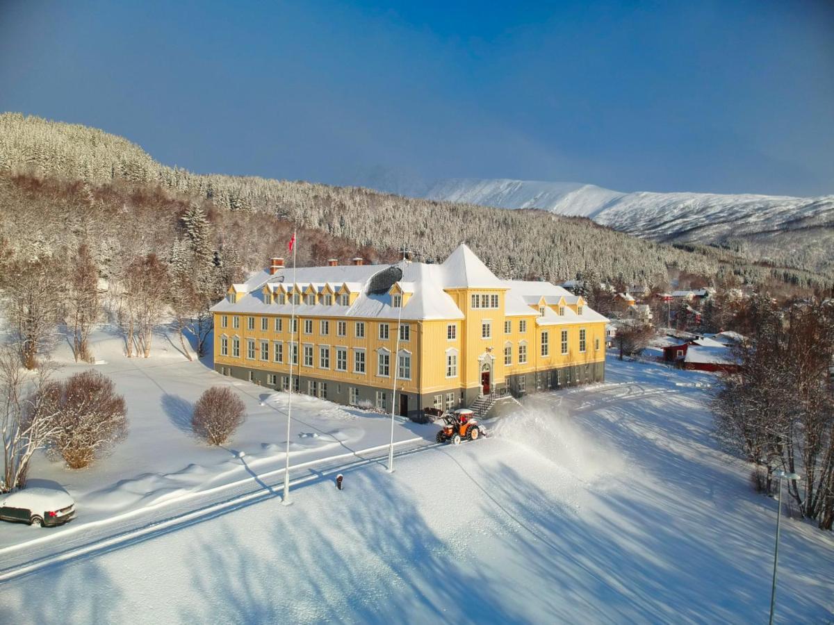 Solhov, Castle Of The Lyngen Alps Hotel Lyngseidet Exterior foto